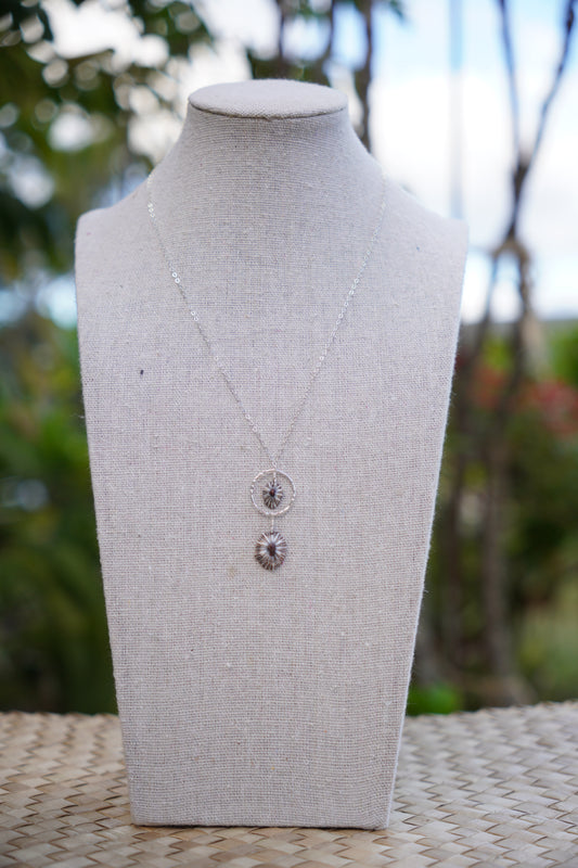 `Opihi `awa Cluster Necklace