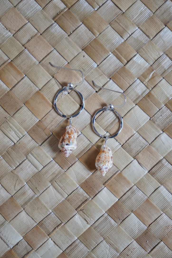 Spotted Stromb Earrings