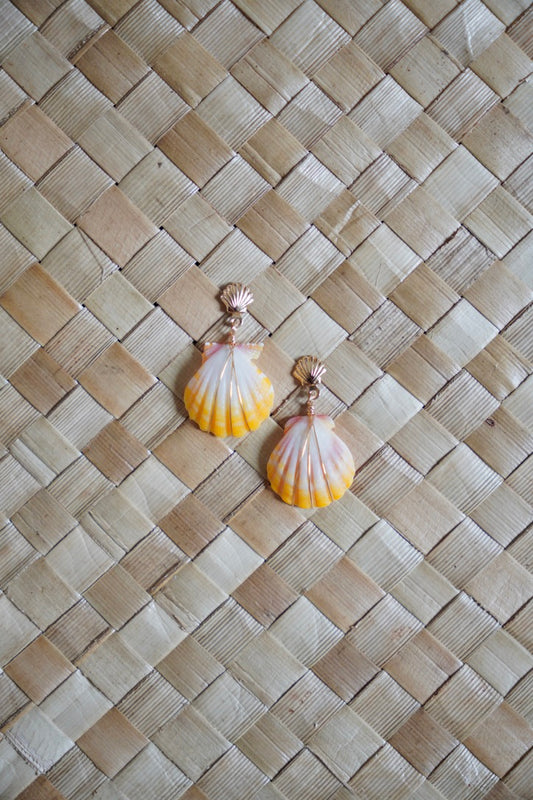 Sunrise Shell Sunny Post Earrings