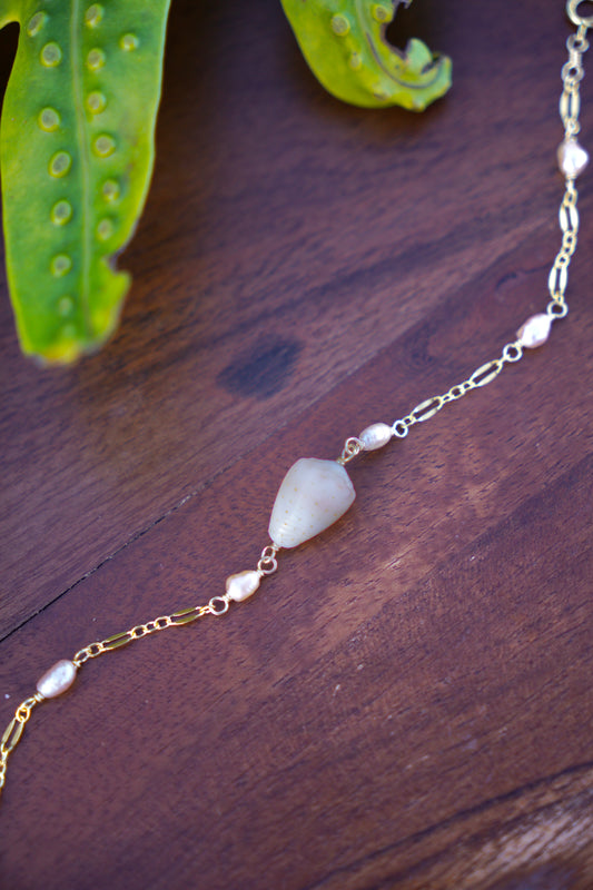 Lovely Abbreviated Cone Bracelet